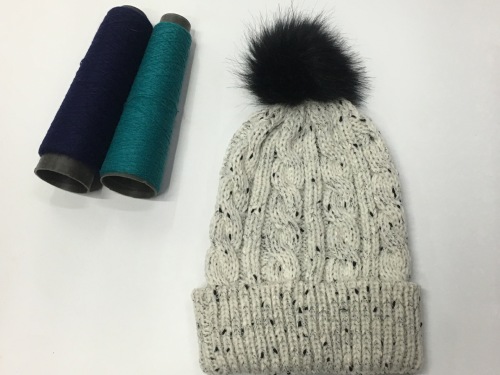 Factory Direct Sales Winter European American Style Fur Ball Knitted Hat Thick Glue Eight-Character Wool Casual Hat