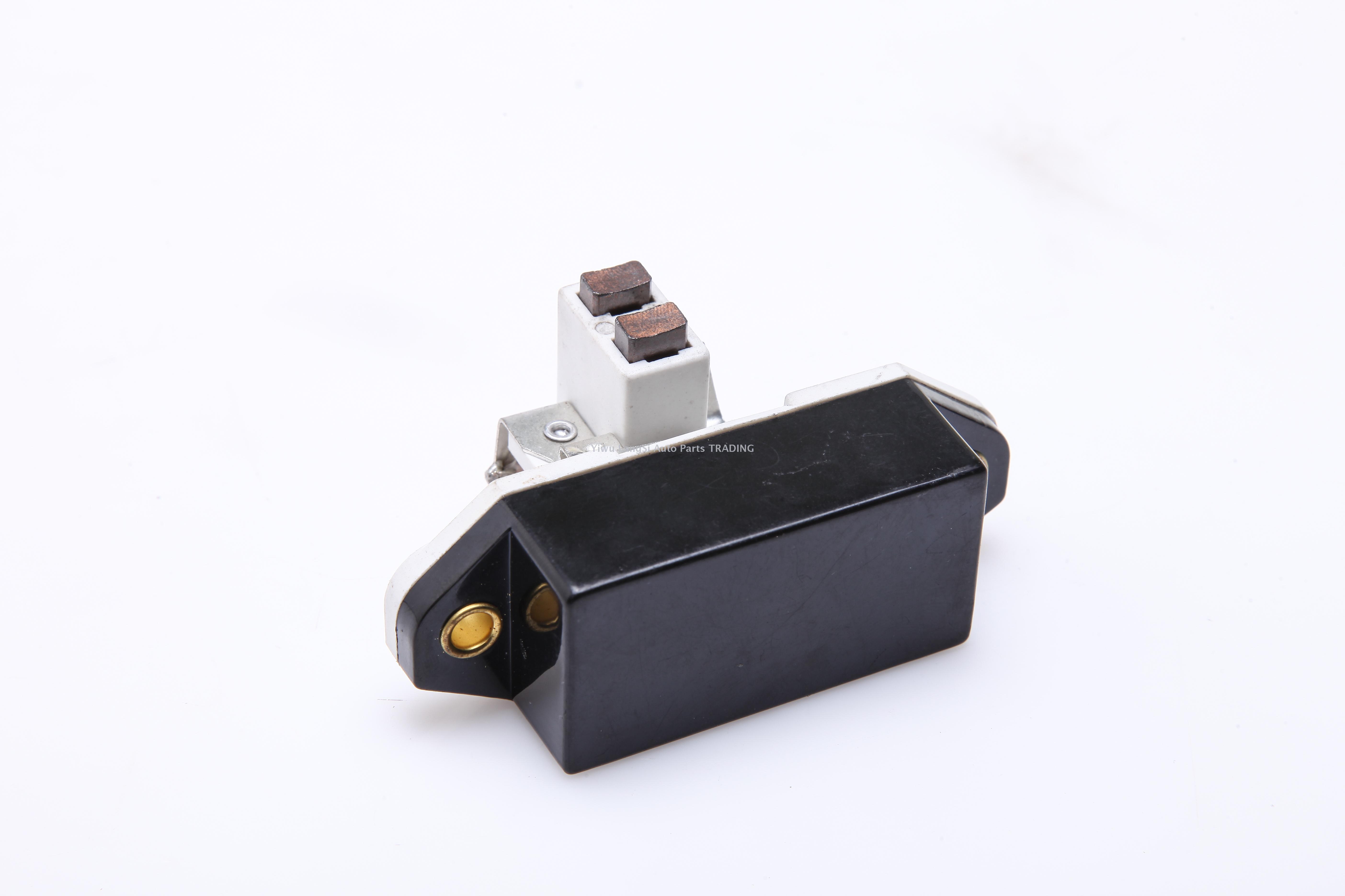 汽车通用发电机电压调节器,13413500