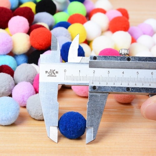 2cm Polyester Yarn Pompons Nylon Hairy Ball Toy Costume Color Hair Ball in Stock Wholesale