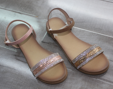 新品时装广州潮汕工艺女凉鞋平底凉鞋外贸大码罗马凉靴