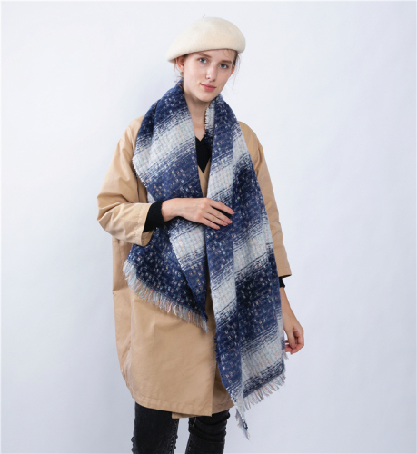 Scarf Women‘s Autumn and Winter Section Dyed Horizontal Shawl Korean Warm Thickened sequin Scarf Dual-Purpose Scarf 