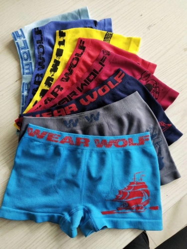 Foreign Trade Boys‘ Seamless Underwear Boxers Boxer Underwear Crawler Spot Polyester Style Multiple Single Compression Bag