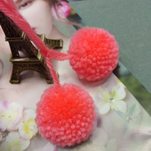 Manufacturers Supply Wool Rope Ball Pillow Hair Ball Accessories Pair ball Waxberry Ball Wholesale