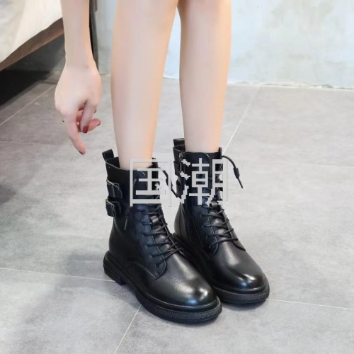 Genuine Leather High-Top Dr. Martens Boots Women‘s 2020 Autumn and Winter New European and American British Fan Car Boots Mid-Calf Chunky Heel Short Boots Women