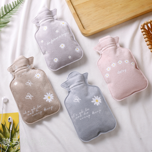 Small Daisy Hot Water Bag Water Injection Warm Water Bag Female Hand Warmer Portable Application Warm Belly Big Aunt Hot Compress Irrigation