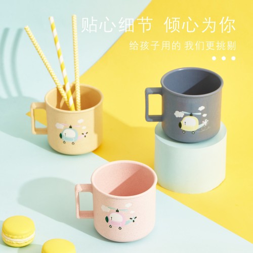 Aircraft Mouth Cup New Creative Male and Female Baby Shape Drinking Cup Children Mouthwash Cup green Wheat Straw Wholesale
