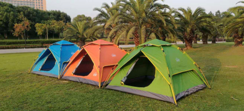 outdoor camping quickly open automatic tent. automatic tent， outdoor camping. customizable logo.