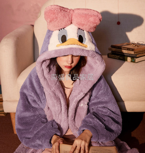 internet celebrity version cute donald duck men‘s and women‘s comfortable cotton bathrobe midi warm nightgown