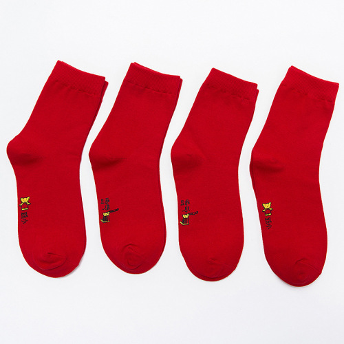 autumn and winter big red combed cotton mid-calf socks birth year step on the villain socks independent packaging cotton socks wholesale