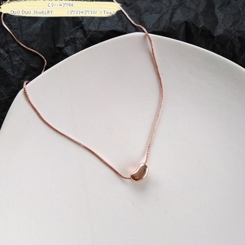 round style clavicle chain peach heart necklace 1