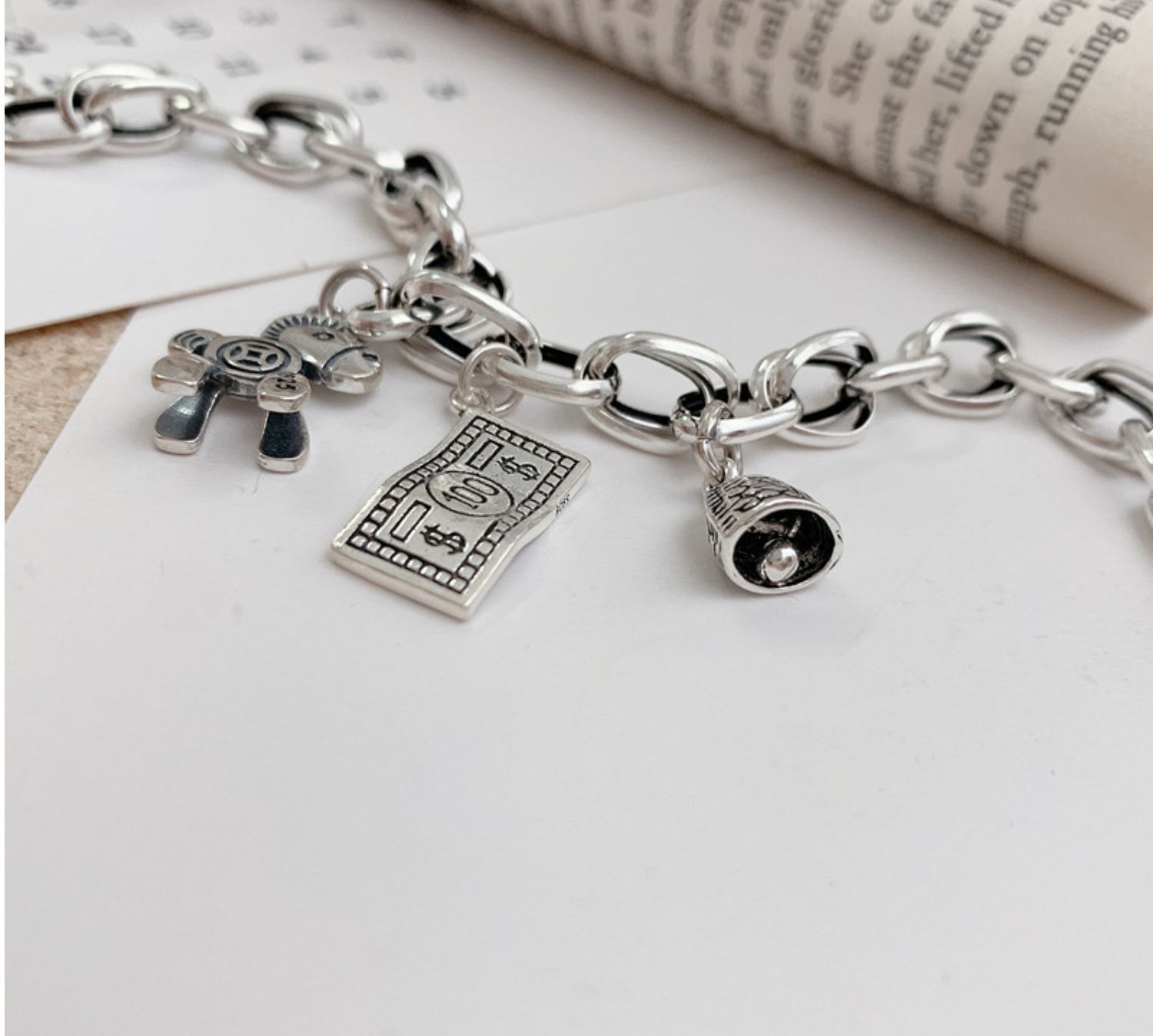 昊朗银饰原华盛银饰