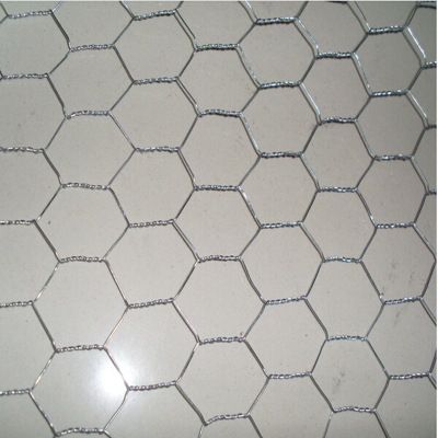 Factory Direct Sales Building Breeding Galvanized Wire Mesh Twisted Flower Mesh Crafts Glass Bottle Brass Small Hexagonal Mesh