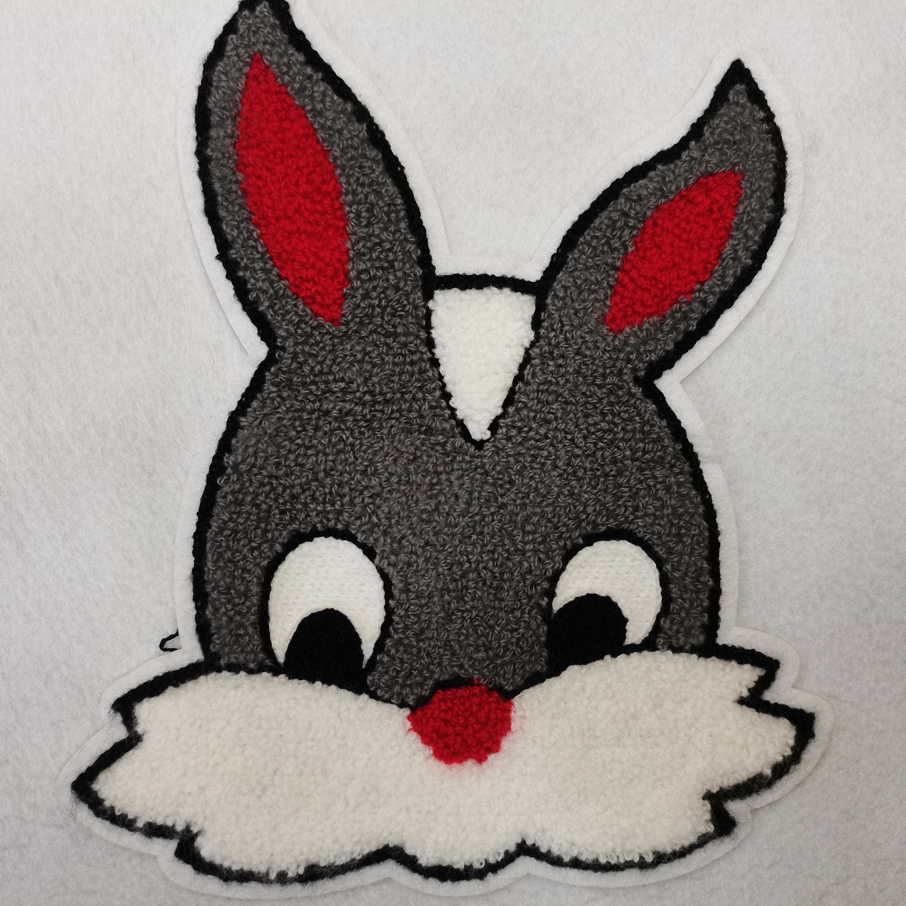 兔子标识品牌衣服图片