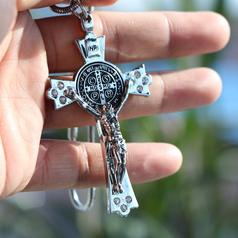 Creative Jesus Cross Car Pendant Car Rearview Mirror Pendant Pendant Car Interior Decorations Safe