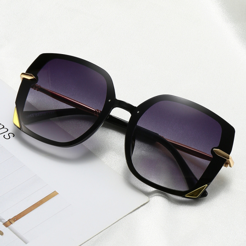 New Fashion Street Shot Sunglasses Korean Retro Cat Eye Sunglasses Net Red Sunglasses 6053