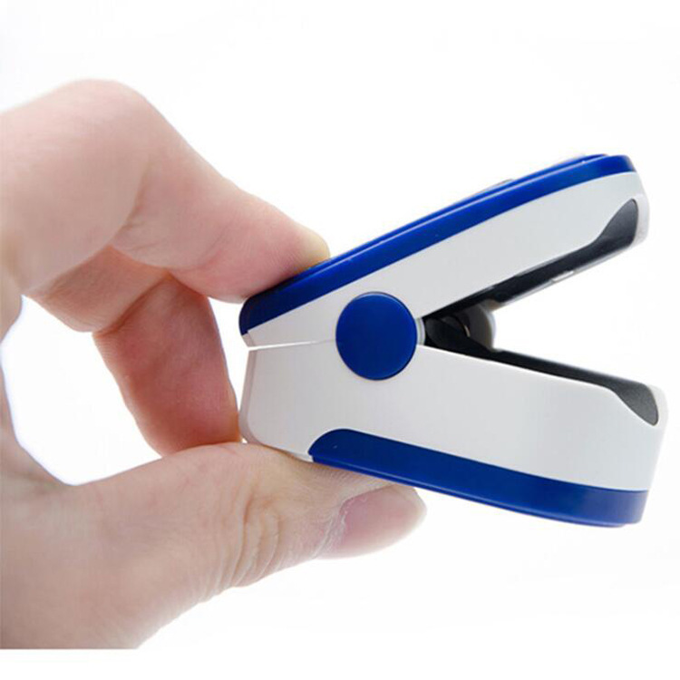 Cross-Border Currently Available Fingertip Oximeter Finger Clip-on Blood Oxygen Saturation Pulse Mon