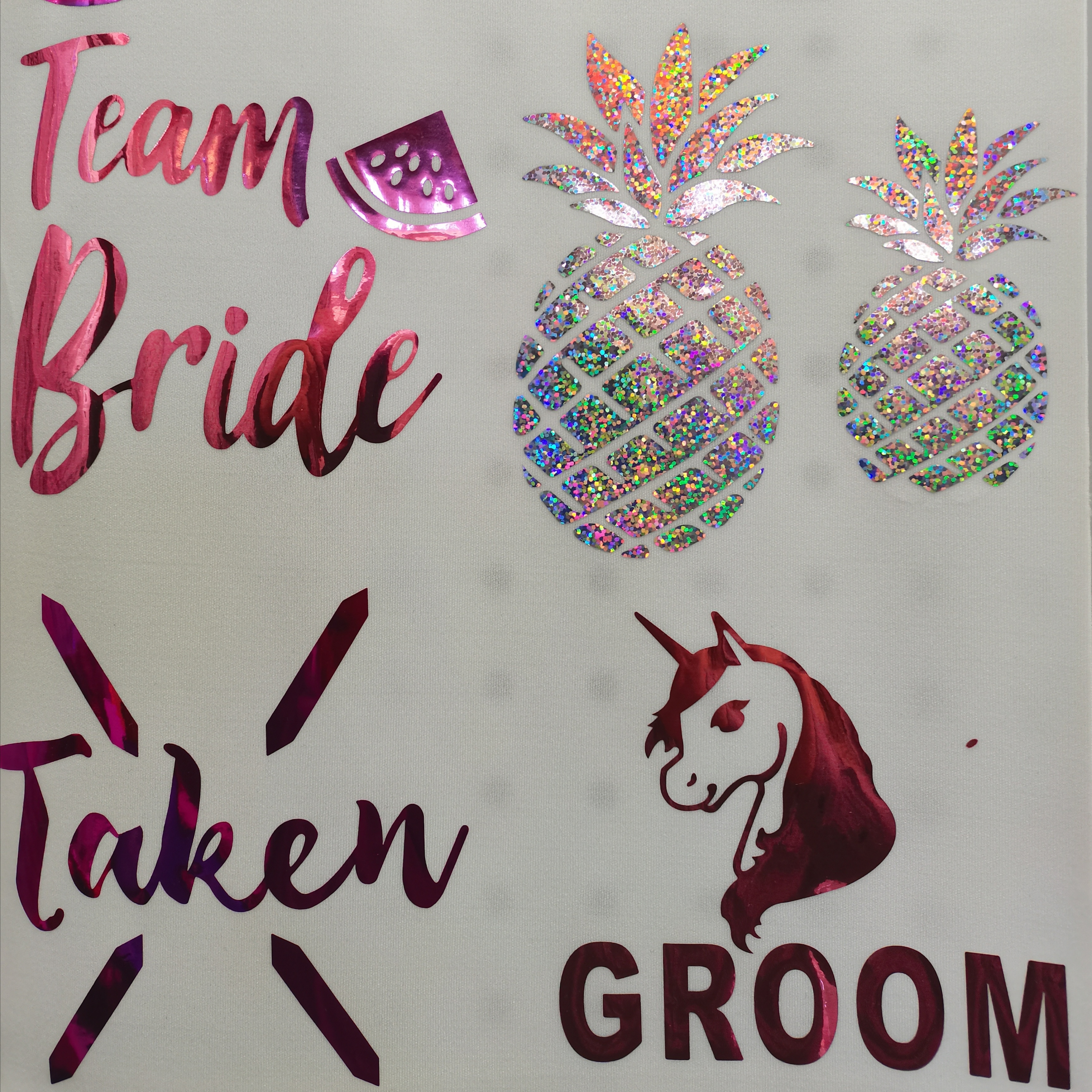 莉丰服装辅料刺绣布贴烫画刻字膜