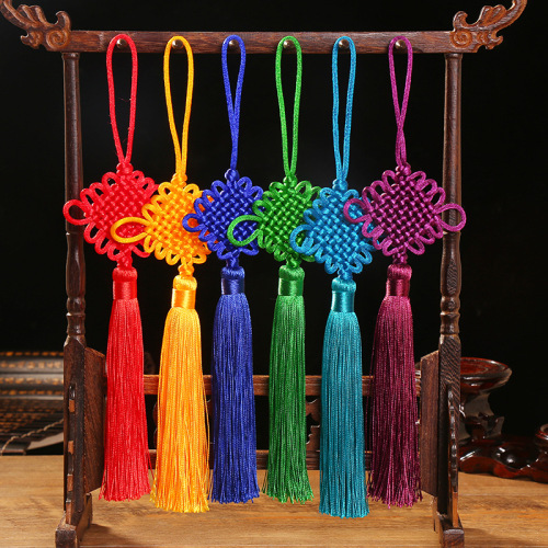 new 4 th 8 th plate chinese knot tassel small pendant red festive tassel tassel spring festival pendant wholesale