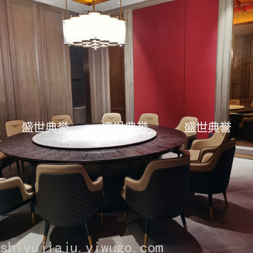 Yichun Resort Restaurant Solid Wood Dining Table and Chair Customized Modern Light Luxury Bentley Chair Club Solid Wood Armrest Chair