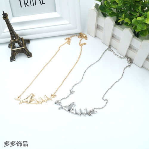 japanese and korean temperamental fashion popular personalized all-match fashion simple alloy short necklace clavicle chain female 11