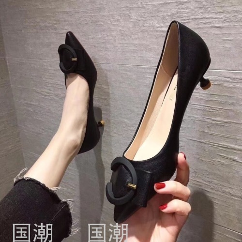 Popular Recommendation! Korean Pumps Exquisite Leather Fashionable C Buckle Popular Small Heel Shoes Pumps