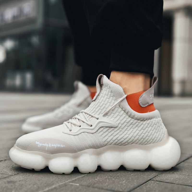 trendy athletic shoes 2021