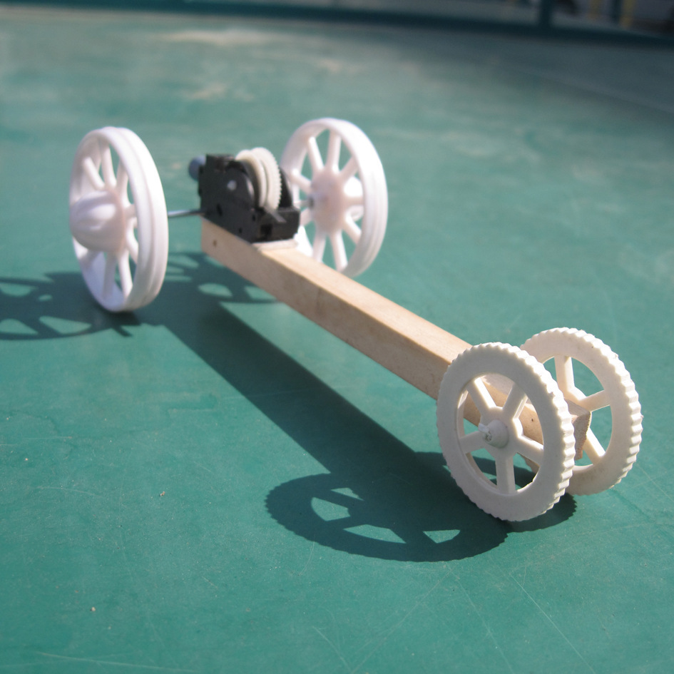 拉线回力车  手工小发条惯性回力车 科技小制作模型材 拉线小车