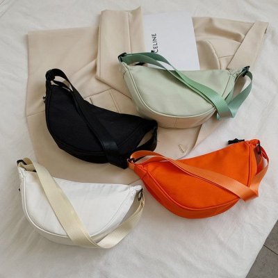 2021 Spring New Fashion Waist Bag Sports Bag Large Capacity Waterproof Bag Men and Women Simple Bag