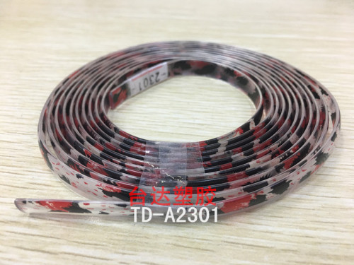 Delta Plastic Specializes in Producing 8mm PVC Transfer Crystal Strips for Shoes