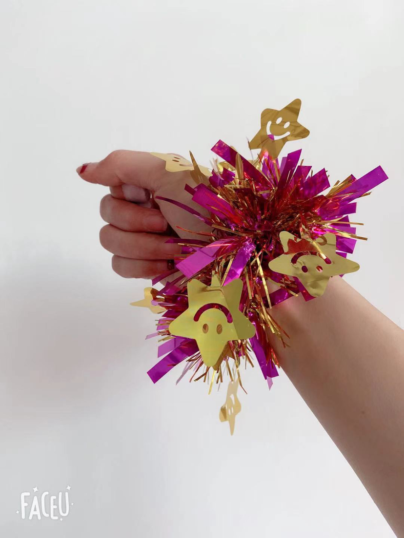 Children's Wrist Flower Dance Performance
