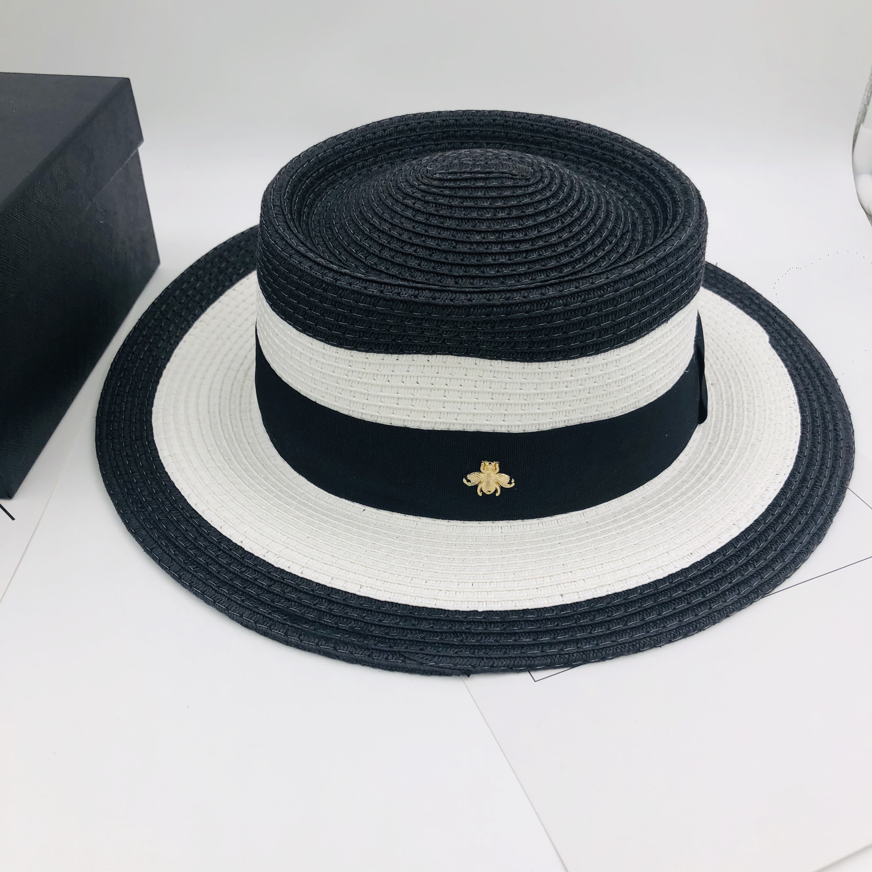 chanel straw hat 2021