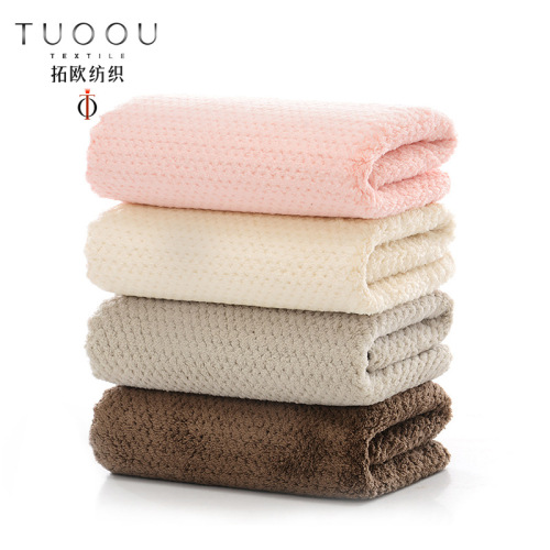 Tuoou Factory Direct Pure Color Pineapple Plaid Coral Velvet Towel 35*75G Weight 79G Super Soft Absorbent Custom Logo