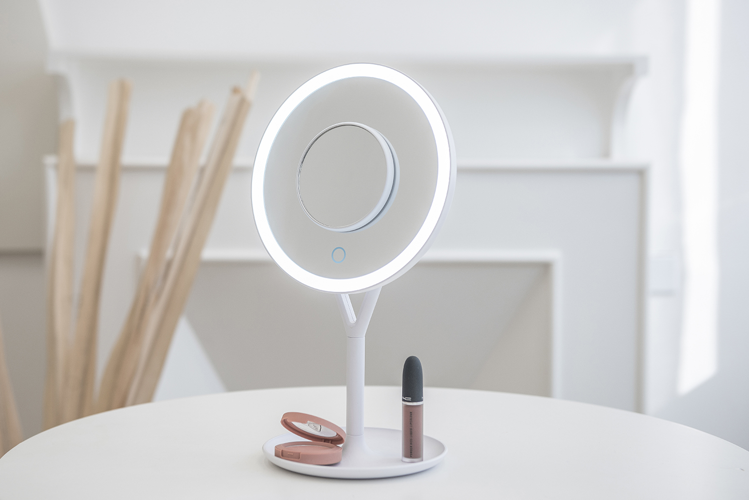 带灯化妆镜补光灯美妆镜电池usb两用无极调光_义乌美源电子_义乌购