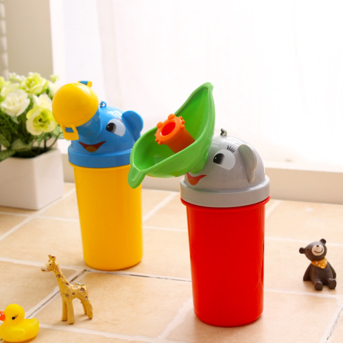 Baby Urinal Car Portable Children Urinal for Boys and Girls leak-Proof Children‘s Urinal Supplies Toilet
