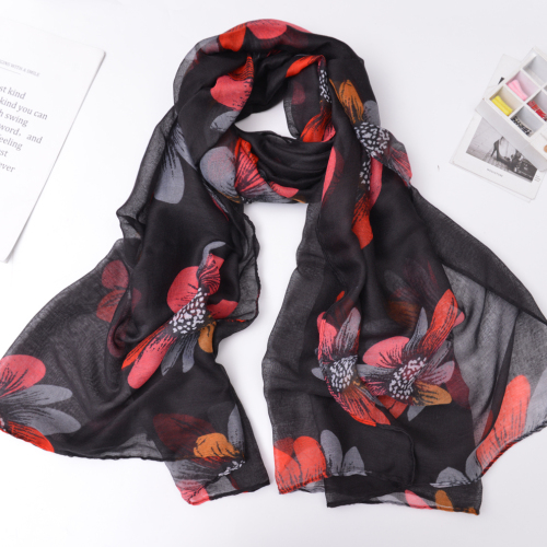 New Voile Printed Spring and Summer Leisure Women‘s Scarf Shawl Bandana Factory Direct Sales in Stock