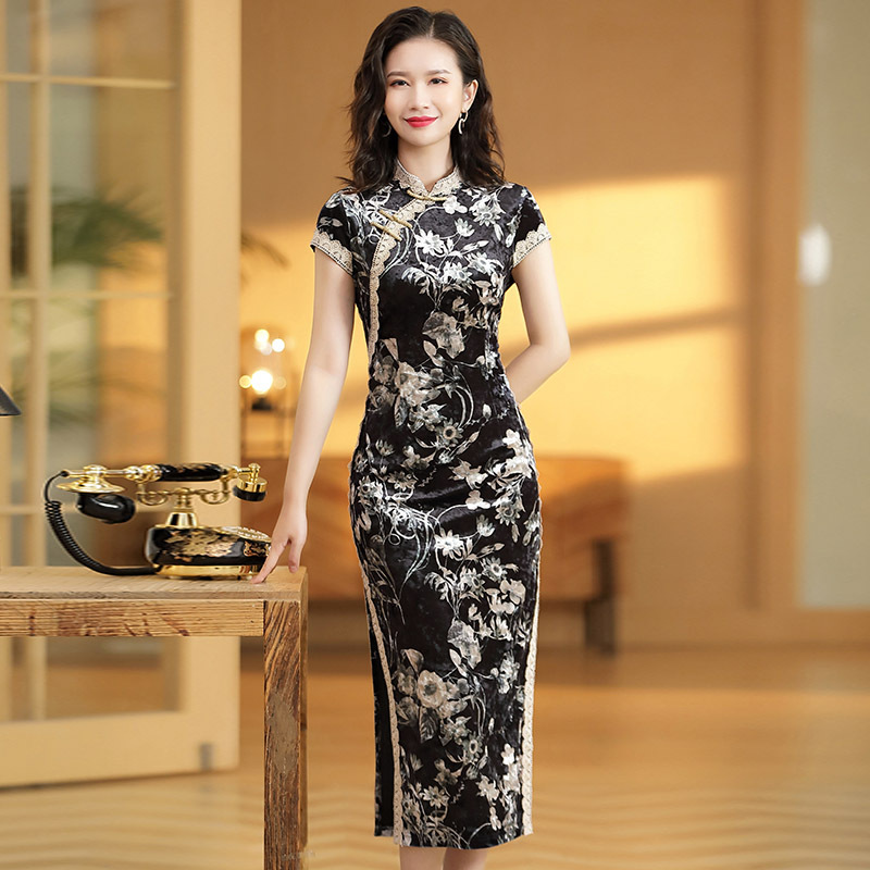 Spring and Summer Boutique Stand Collar Printed Velvet Ruffled Short Sleeves Slim Fit Long Cheongsam