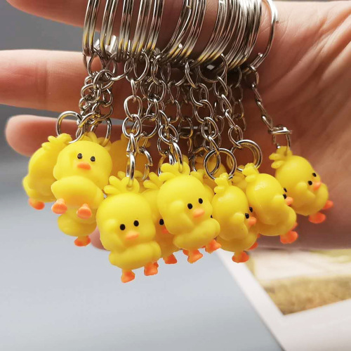 tiktok‘s same online celebrity yellow duck keychain mini 2.5cm duck key ring accessories gift wholesale