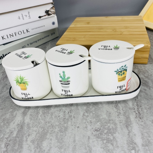 household chinese seasoning box kitchen ceramic seasoning jar chili oil can four-piece kitchen supplies