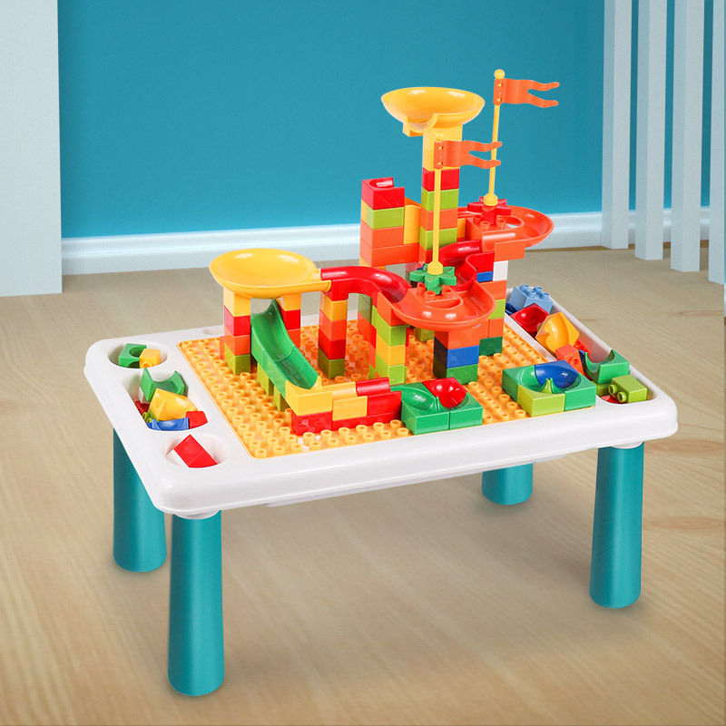 槐兴娃娃玩具店