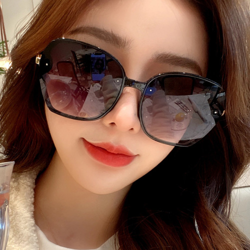 New Women‘s Polygonal Sunglasses Trendy Sunglasses Internet Celebrity Stylish Sunglasses 6062