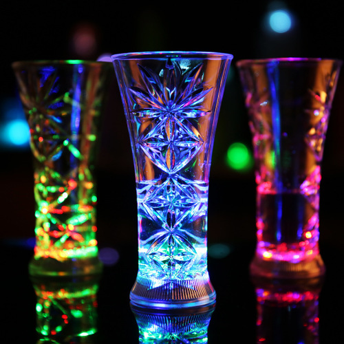 factory direct supply snowflake cup juice cup flash cup pour water on led induction colorful luminous cup beer cup