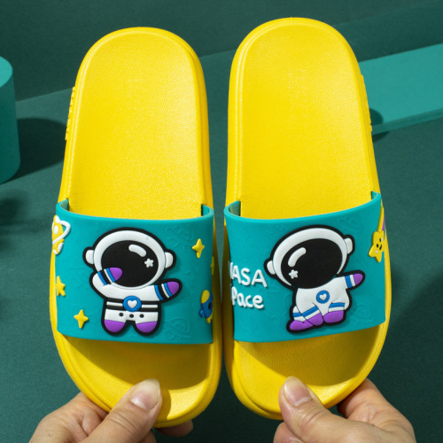 children‘s slippers summer indoor boys and girls soft bottom home cartoon cute baby‘s bathroom bath sandals wholesale