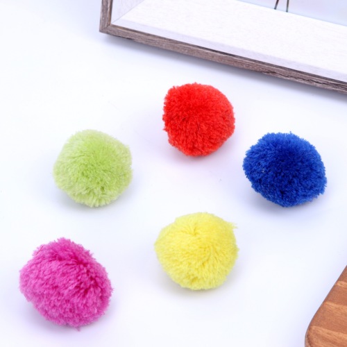 source wholesale 3.5cm polyester small wool ball bag box decoration wool ball wool ball large quantity discount