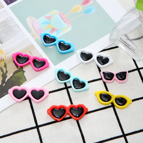 Resin Accessories Love Glasses DIY resin Cream Phone Case Accessories Stationery Box DIY Material Hair Accessories