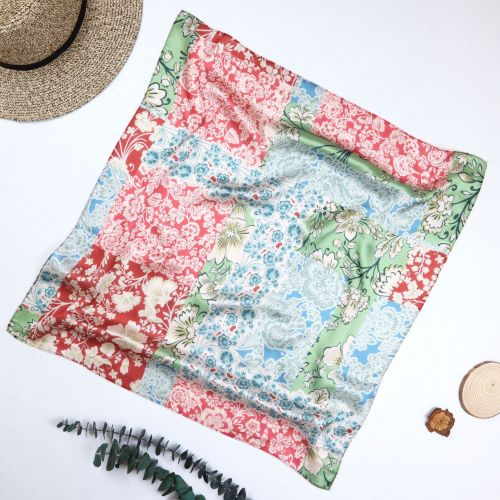 Red and Green Flower 58 Spring and Summer Small Square Towel Women‘s Artificial Silk Square Scarf Professional Elegant Graceful All-Matching Silk Scarf Factory Direct Sales