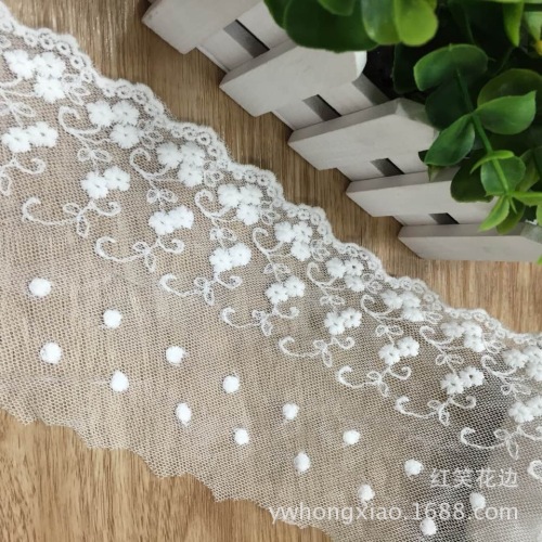 Factory Direct Sales New Mesh Embroidery Lace Width about 11cm Feel Soft Water Soluble Lace Spot Supply