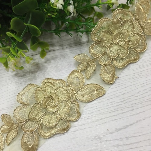 Factory Hot Sale Spot Supply Water Soluble Gold Thread Flower Embroidery Lace Cotton Embroidery Lace Clothing Accessories