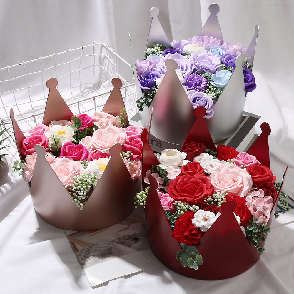 情人节新品礼盒鲜花包装盒水玫瑰花手捧花盒女王礼品盒厂家批发