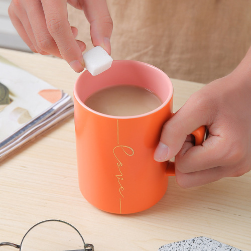 creative simple ceramic cup bone china coffee cup milk breakfast cartoon wedding gift ceramic mug