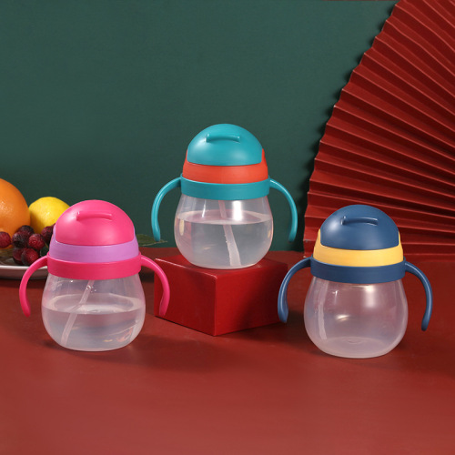 Children‘s Straw Plastic Water Cup with Scale Portable Kettle Household Drop-Resistant with Handle Baby Drinking Milk Juice Cup